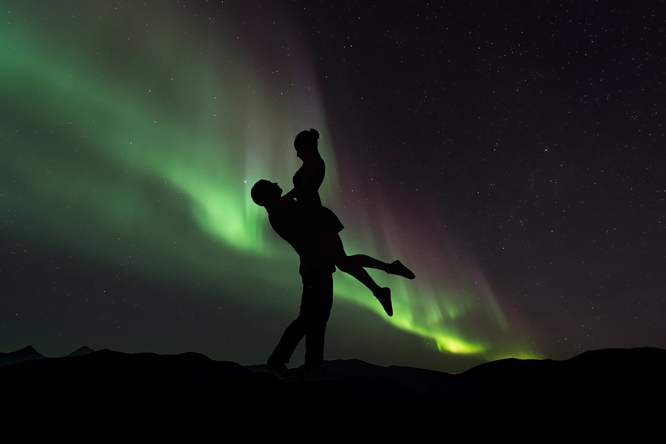 Can you dream of someone you never met and then meet them? Are you dreaming of your soul mate?