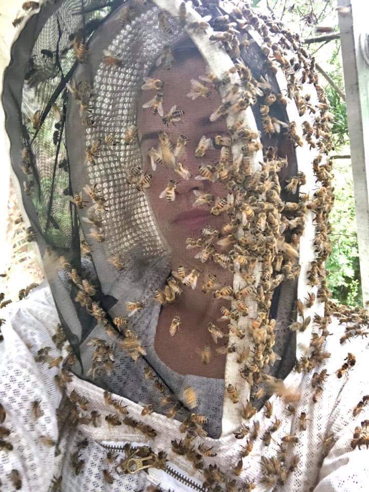 Elisha at How's Your Day Honey?