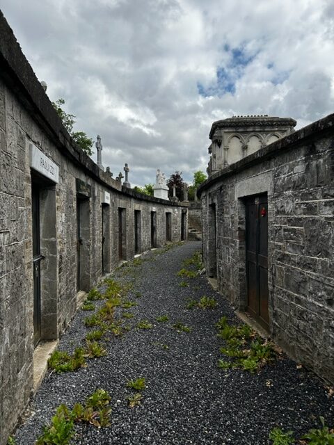 Glasnevin Crypts