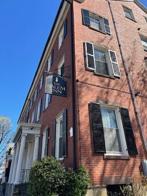 The Salem Inn, a haunted and cozy spot